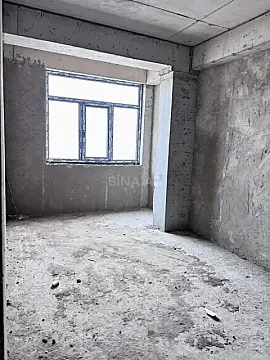 Satılır 4 otaqlı mənzil 115 m²