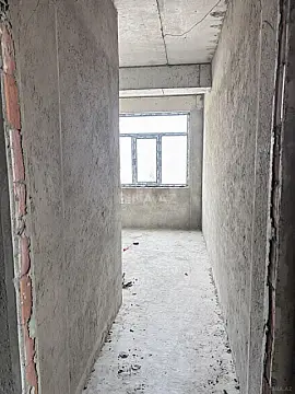 Satılır 4 otaqlı mənzil 115 m²