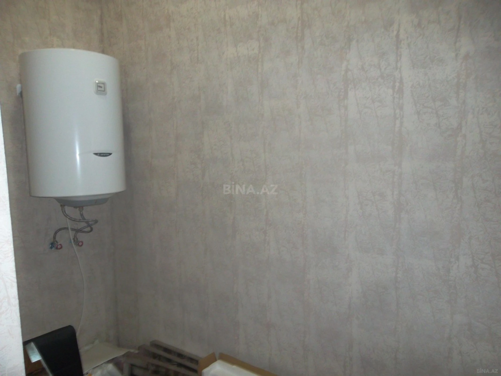 Satılır obyekt 105 m²