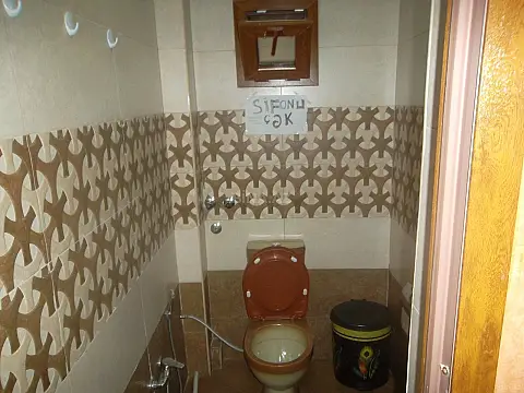 Satılır obyekt 105 m²