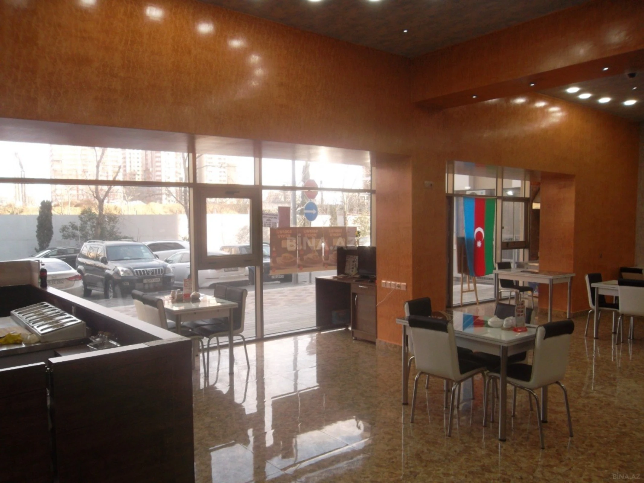 Satılır obyekt 105 m²