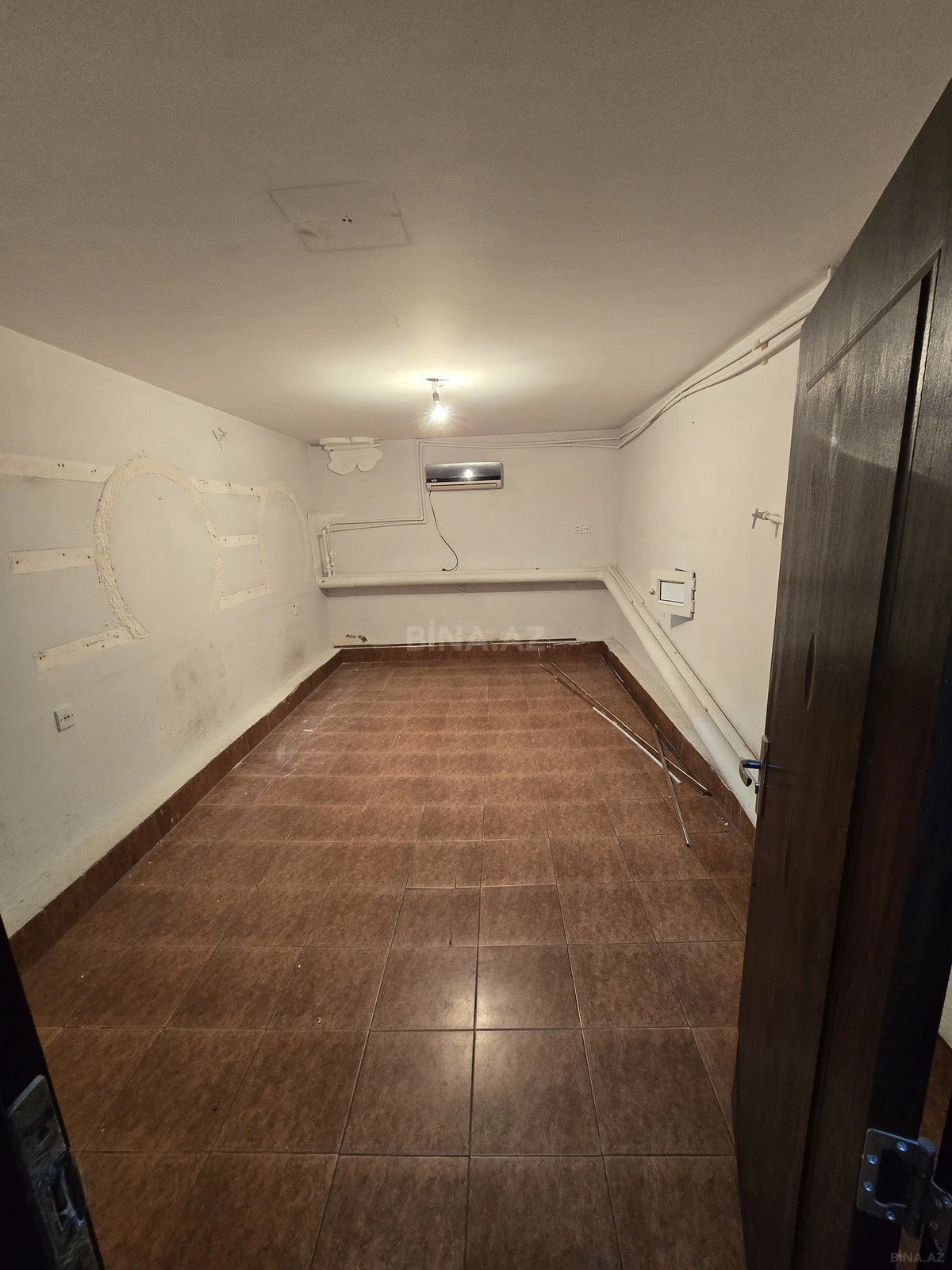 Kirayə verilir obyekt 64 m²