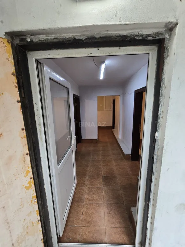 Kirayə verilir obyekt 64 m²