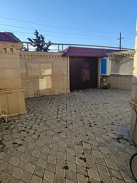 Satılır 3 otaqlı həyət evi 95 m²