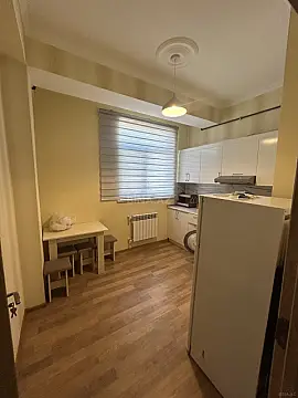 Satılır 2 otaqlı mənzil 56 m²
