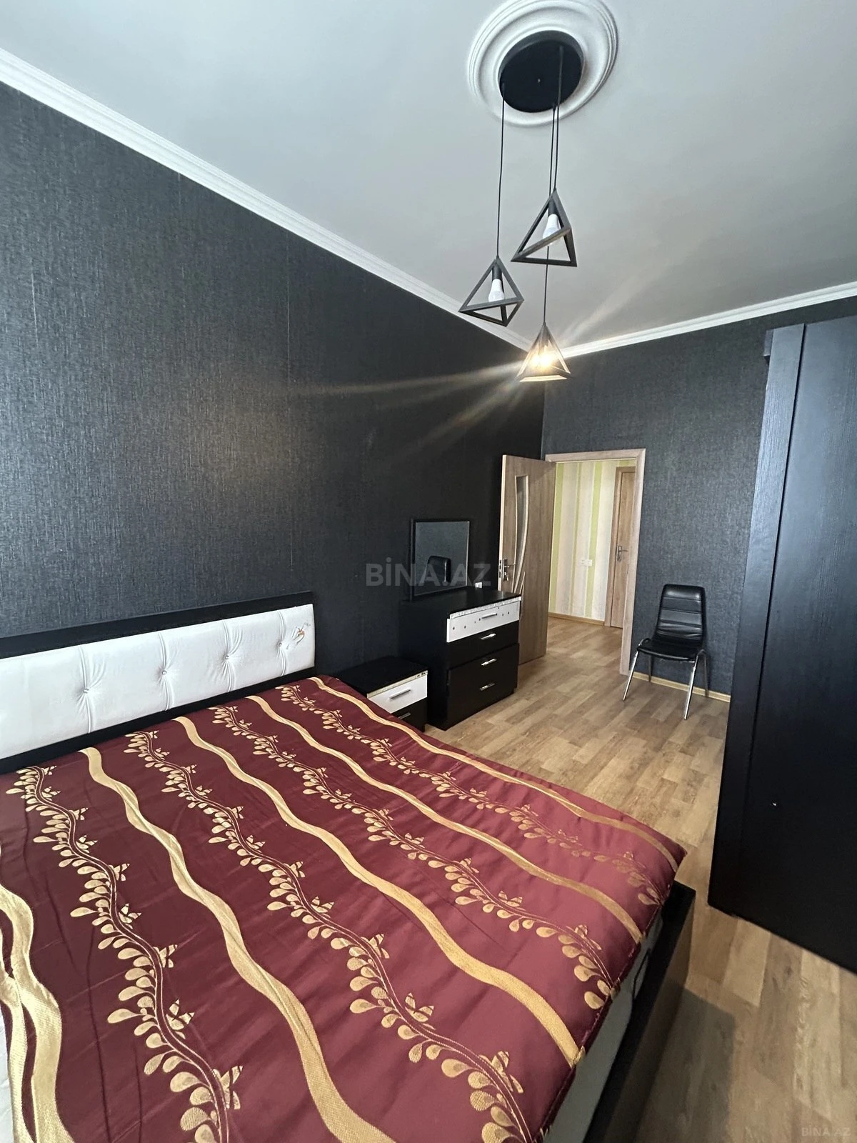 Satılır 2 otaqlı mənzil 56 m²