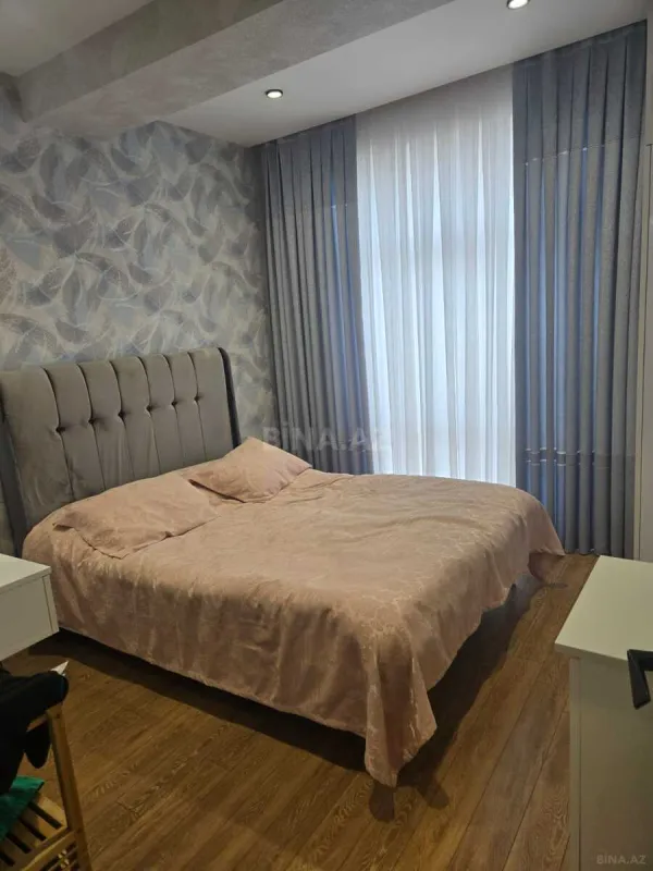 Kirayə verilir 2 otaqlı mənzil 62 m²