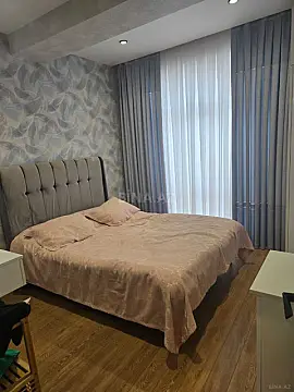Kirayə verilir 2 otaqlı mənzil 62 m²