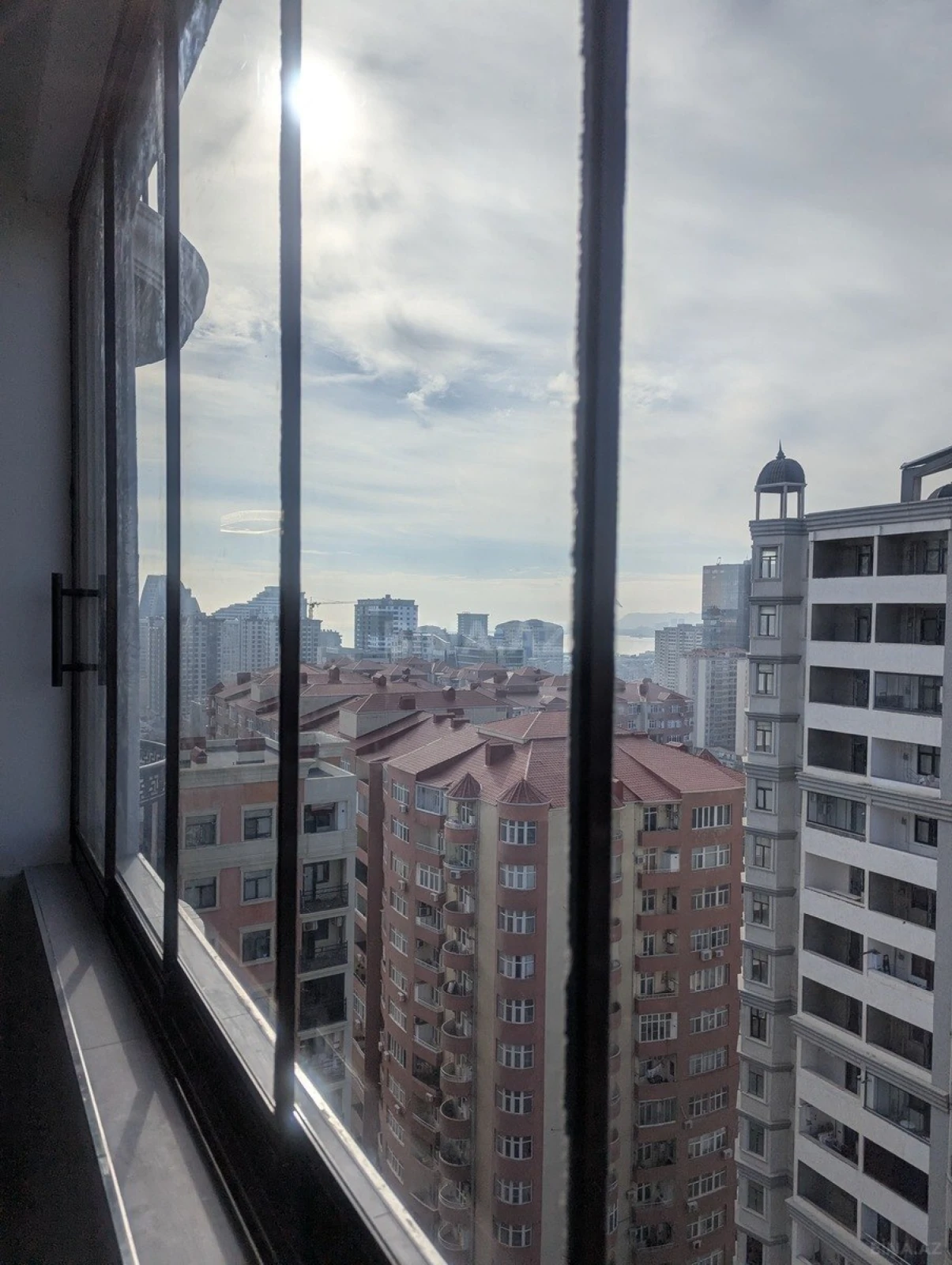 Satılır 2 otaqlı mənzil 70 m²