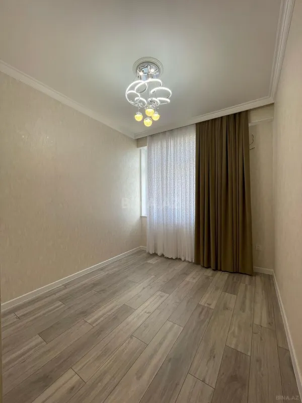 Satılır 3 otaqlı mənzil 86 m²