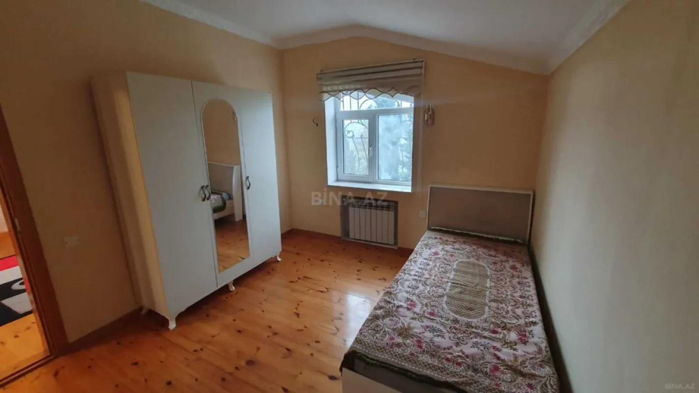 Kirayə verilir 6 otaqlı həyət evi 150 m²