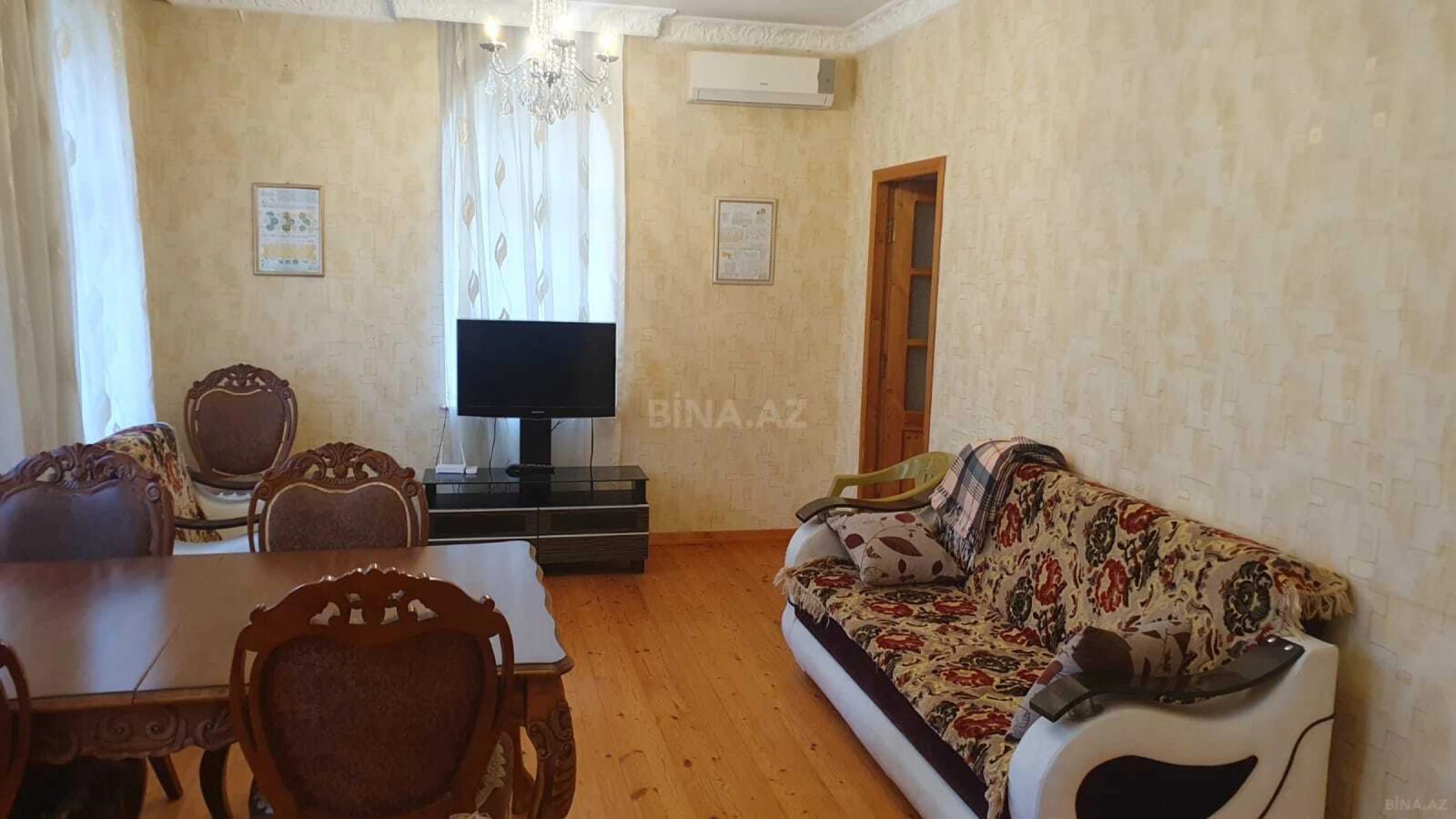 Kirayə verilir 6 otaqlı həyət evi 150 m²
