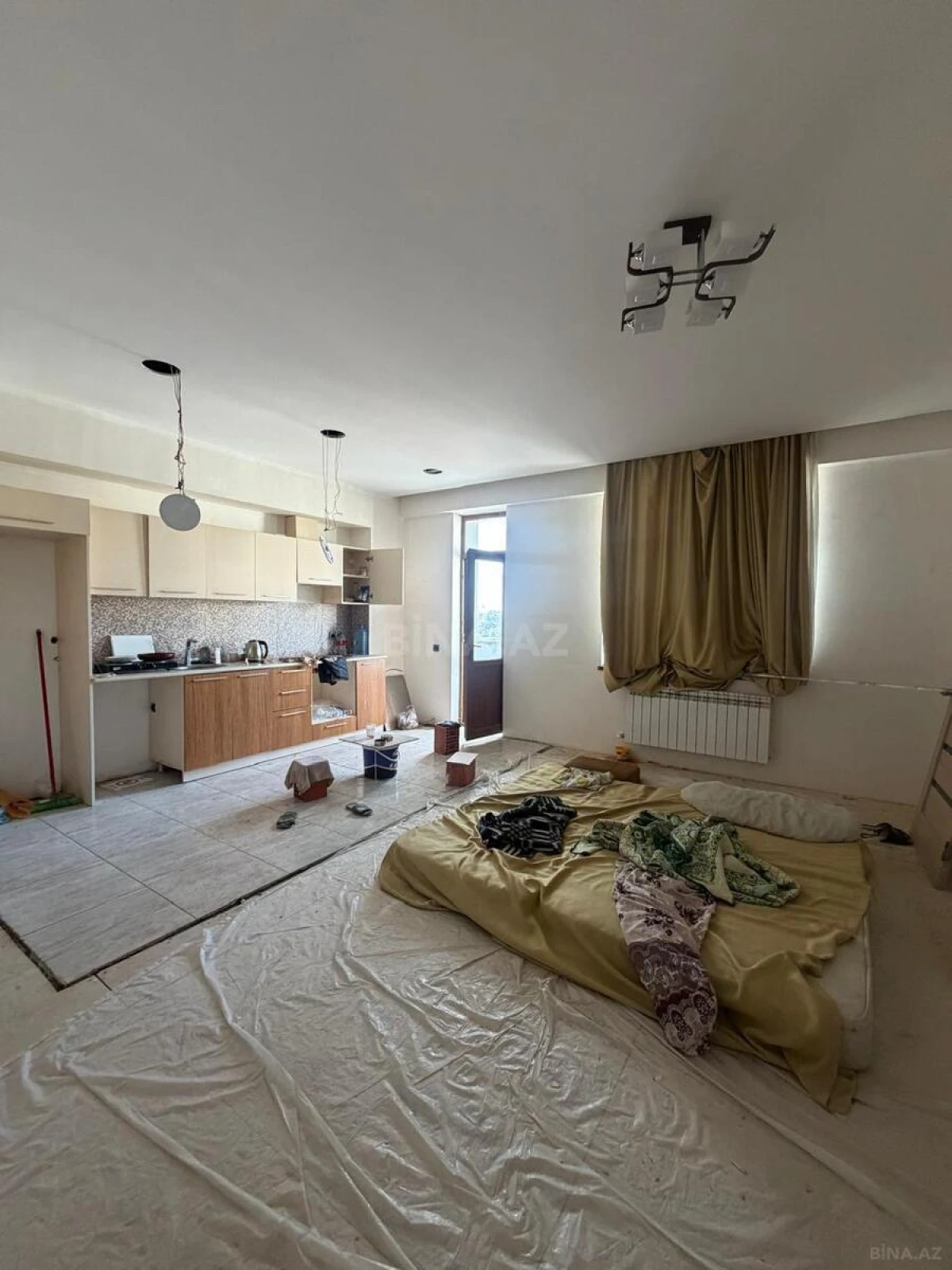 Satılır 3 otaqlı mənzil 103 m²