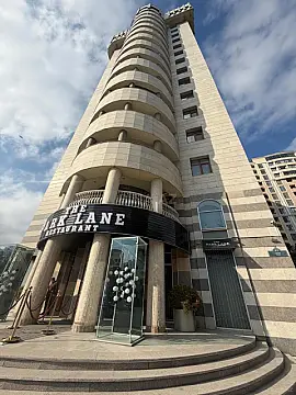 Satılır 3 otaqlı mənzil 103 m²