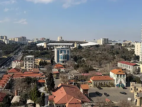 Satılır 3 otaqlı mənzil 103 m²