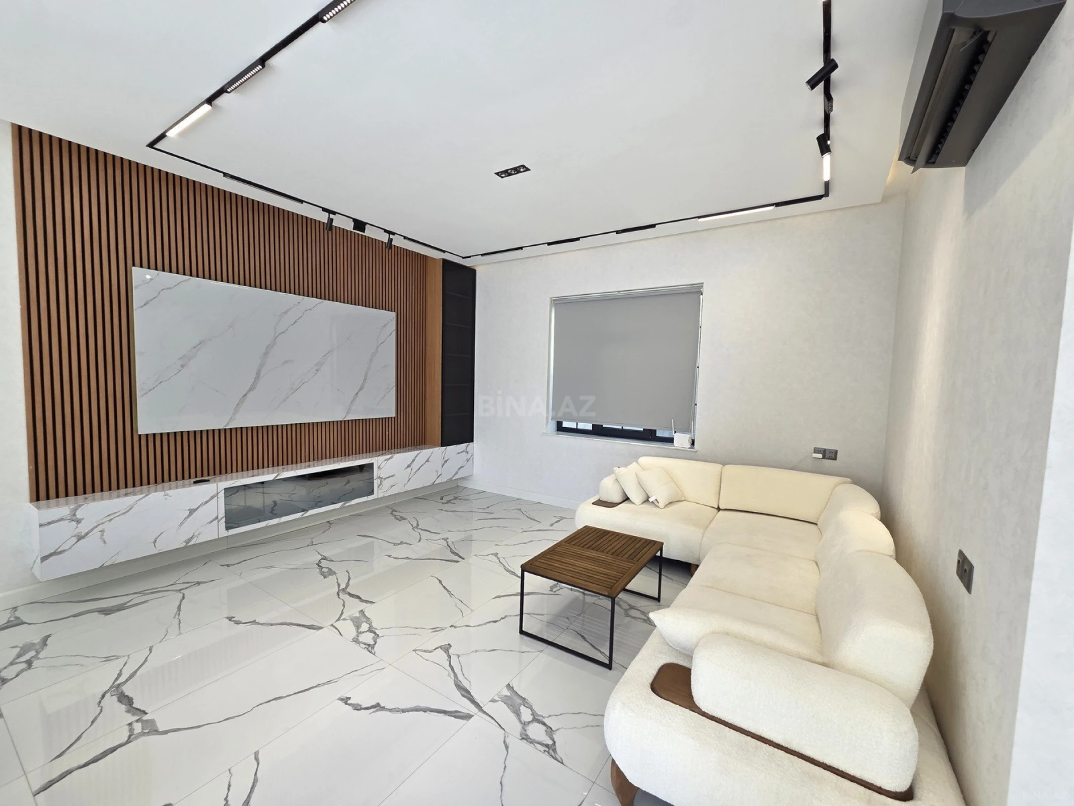 Kirayə verilir 5 otaqlı həyət evi 500 m²