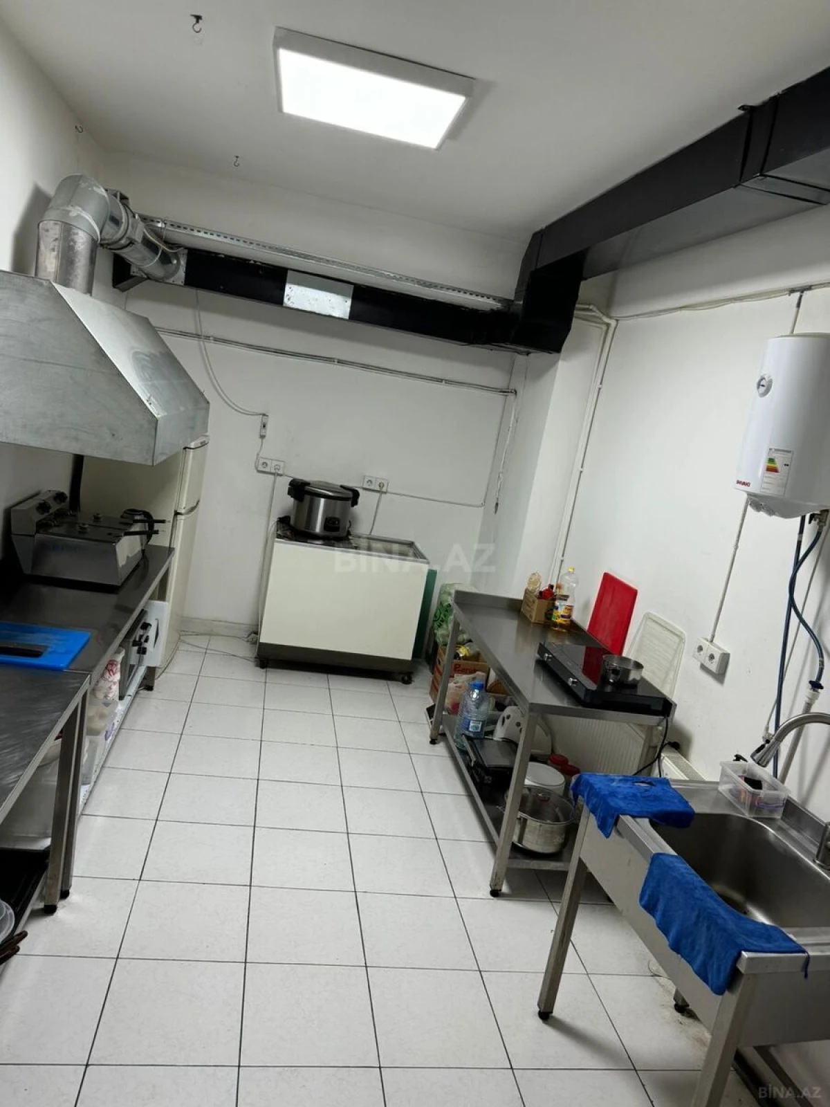 Kirayə verilir obyekt 65 m²