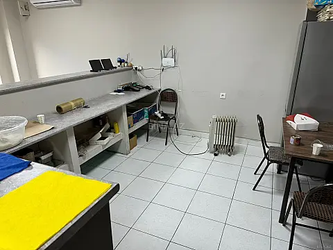 Kirayə verilir obyekt 65 m²