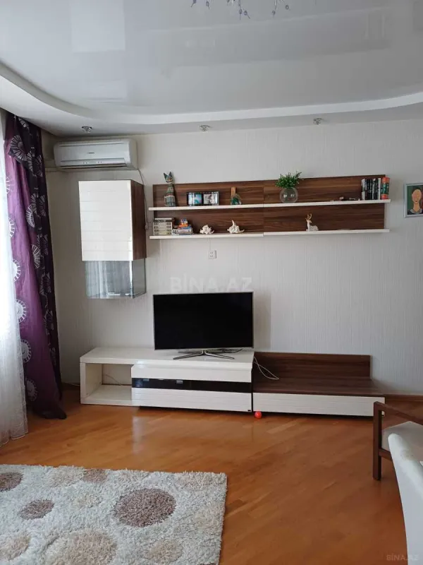 Satılır 3 otaqlı mənzil 117 m²