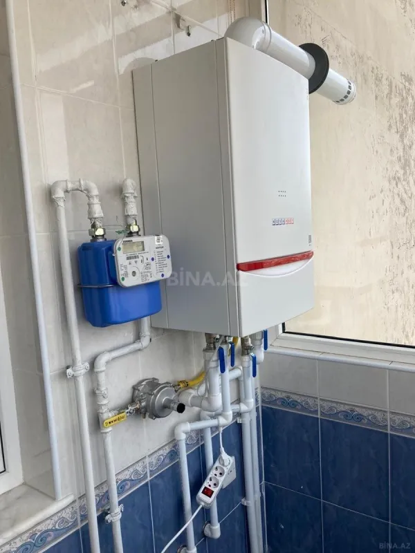 Kirayə verilir 3 otaqlı mənzil 130 m²