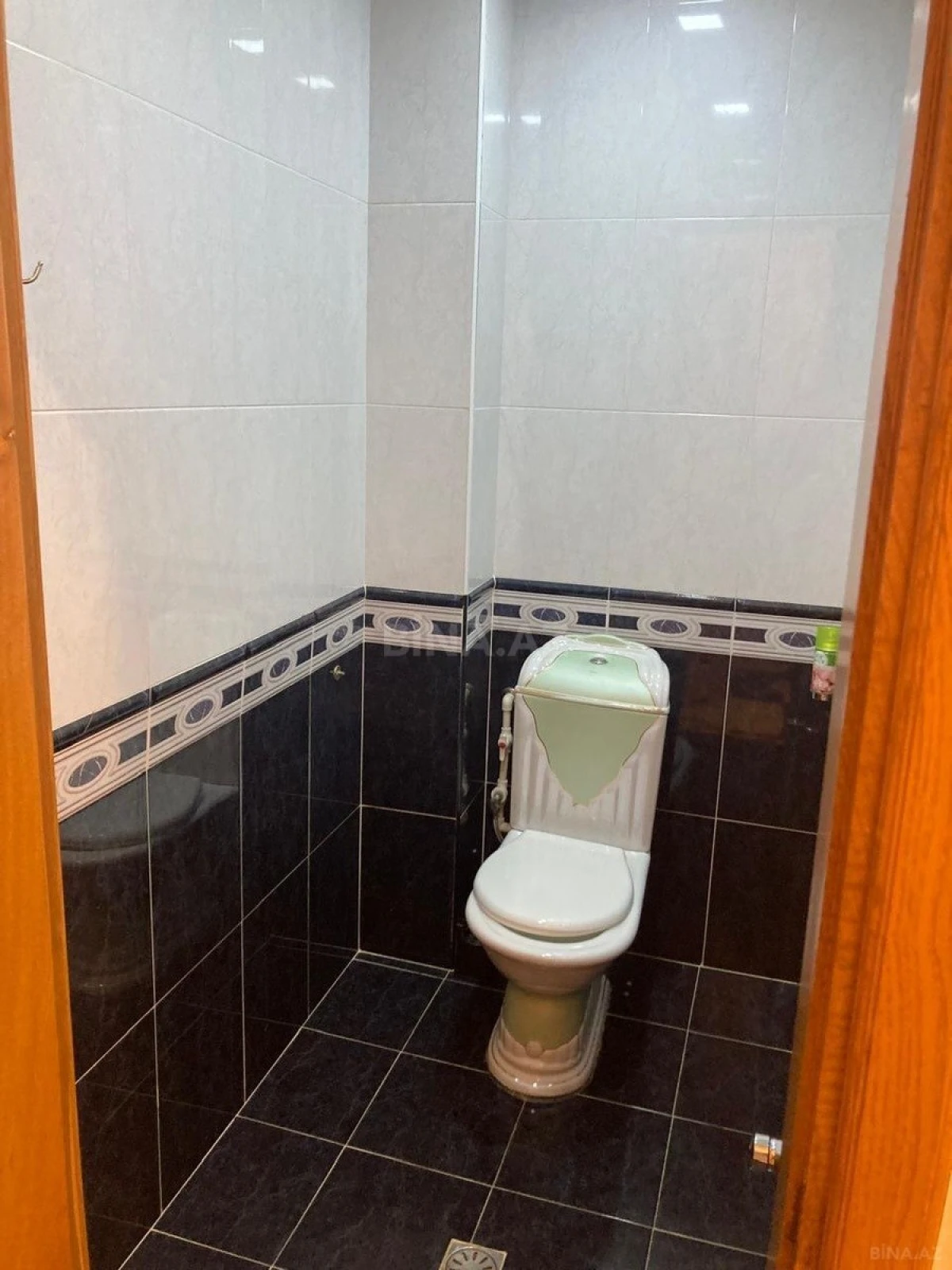 Kirayə verilir 3 otaqlı mənzil 130 m²