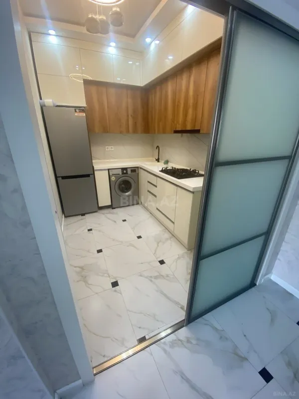 Kirayə verilir 2 otaqlı mənzil 75 m²