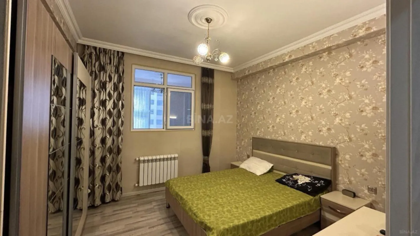 Satılır 3 otaqlı mənzil 76 m²