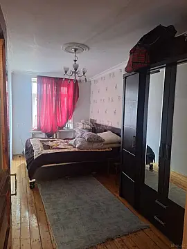 Satılır 3 otaqlı mənzil 70 m²