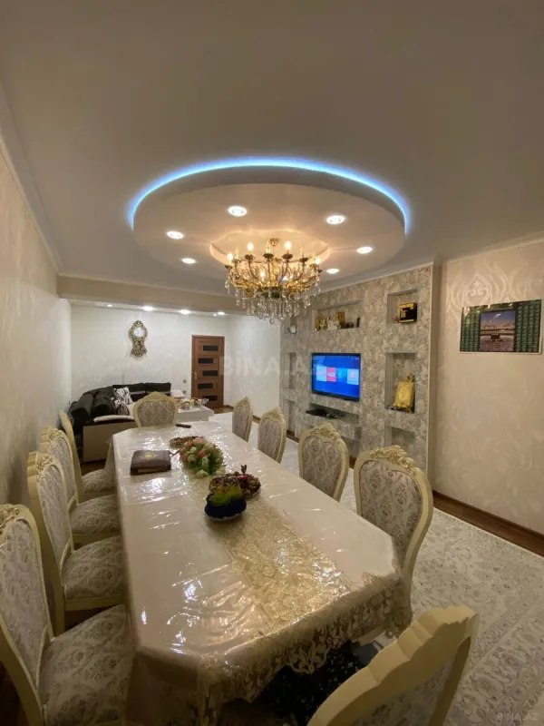 Satılır 3 otaqlı mənzil 114 m²