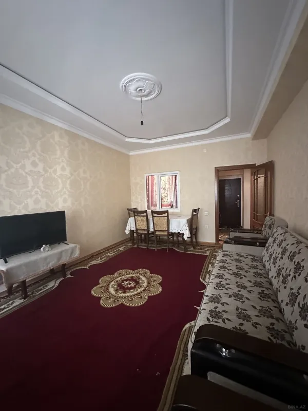 Kirayə verilir 2 otaqlı mənzil 65 m²