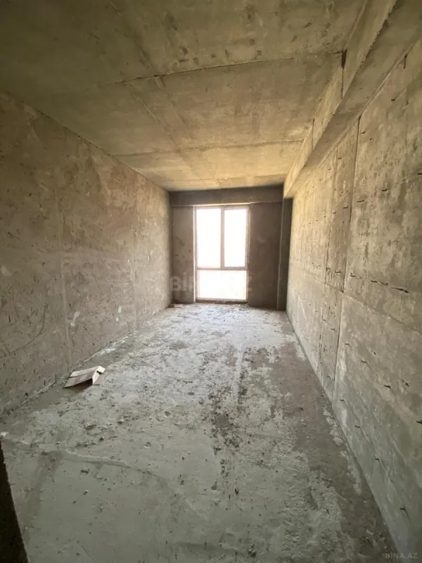 Satılır 2 otaqlı mənzil 97 m²