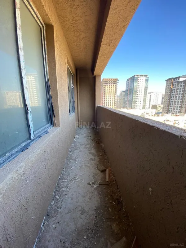 Satılır 2 otaqlı mənzil 97 m²