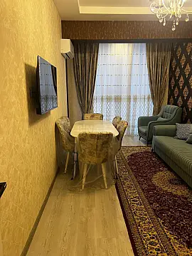 Kirayə verilir 2 otaqlı mənzil 60 m²