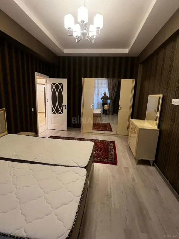 Kirayə verilir 2 otaqlı mənzil 60 m²