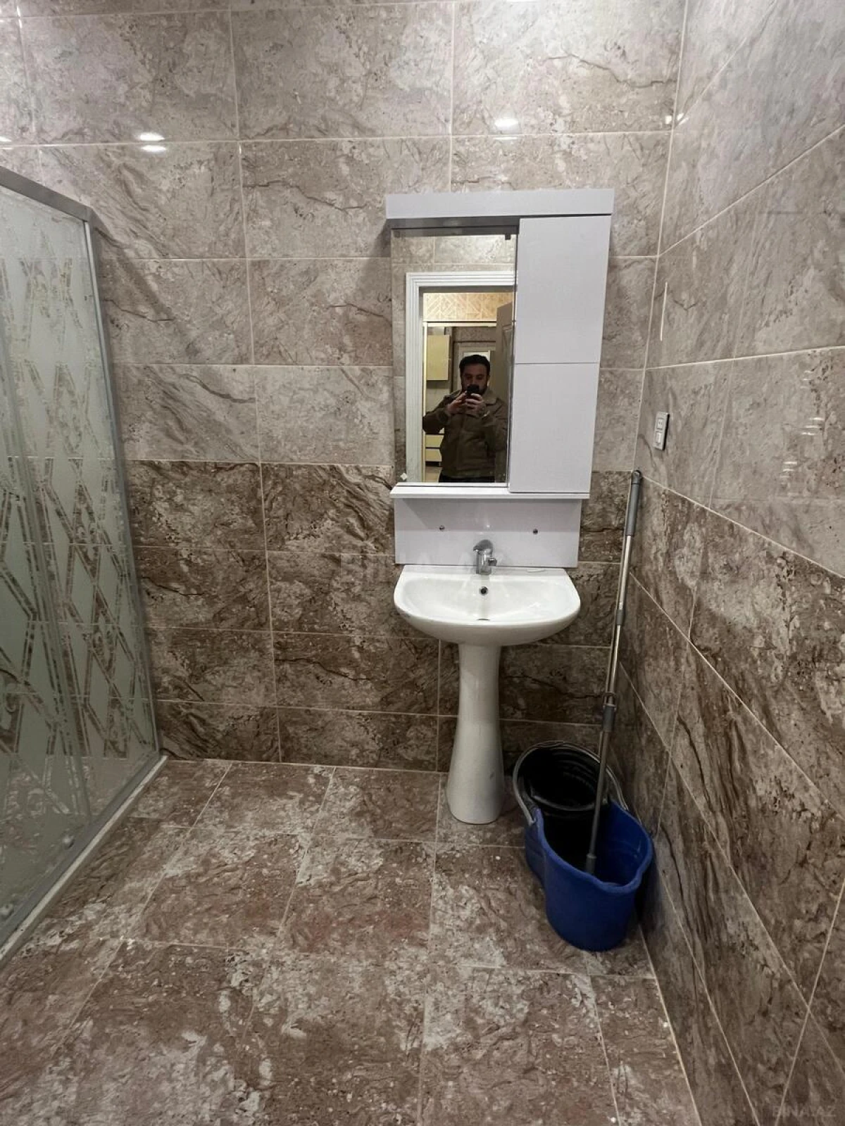 Kirayə verilir 2 otaqlı mənzil 60 m²