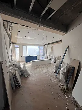 Satılır 4 otaqlı mənzil 254 m²