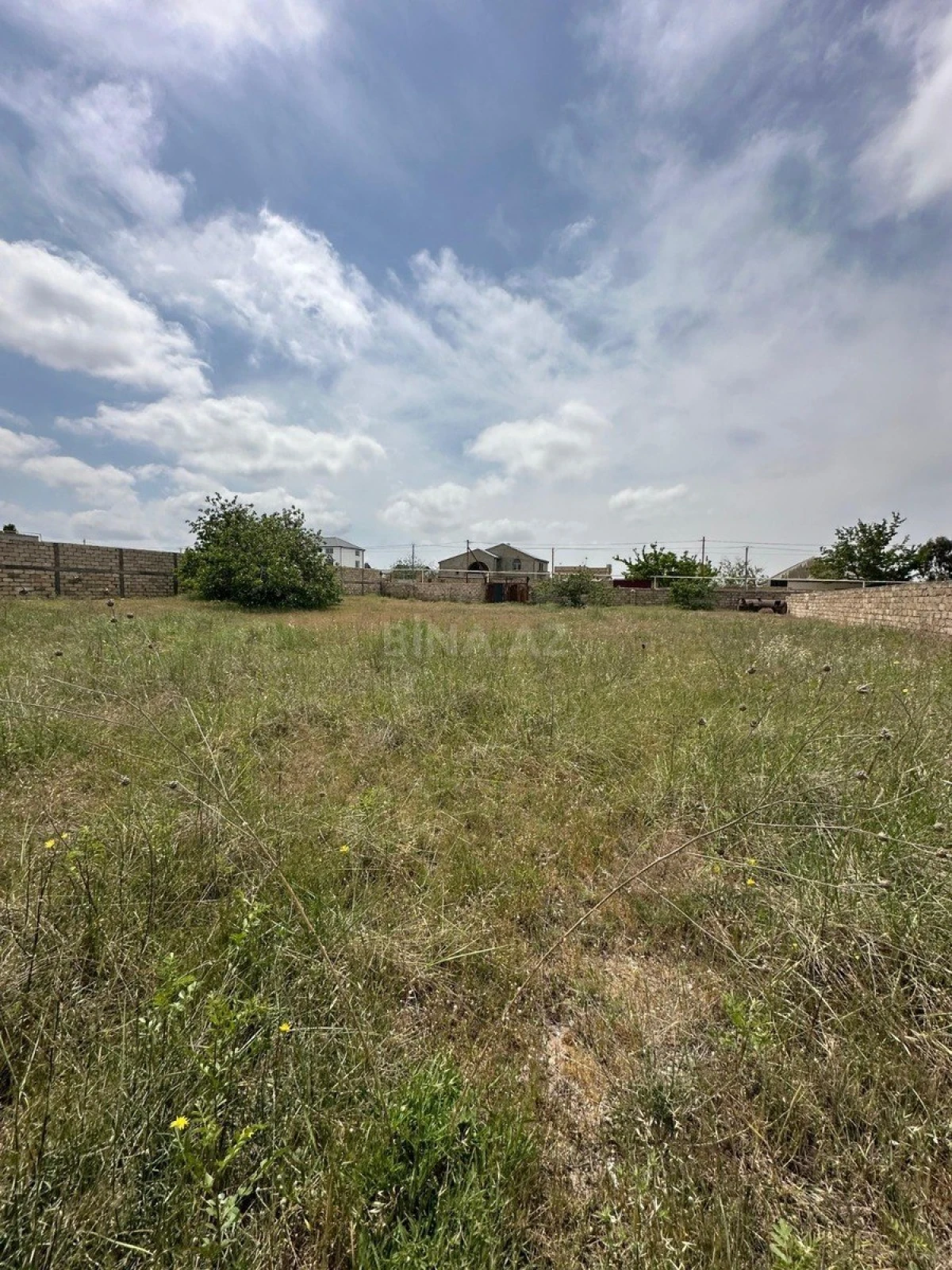 Satılır torpaq sahəsi 10 m²