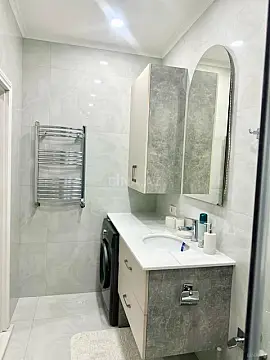 Satılır 2 otaqlı mənzil 69 m²