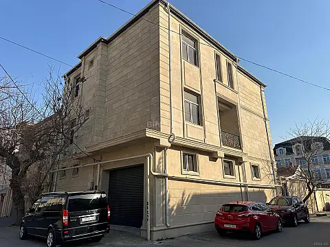 Satılır 6 otaqlı həyət evi 340 m² — Bakı, Nəsimi 6 otaq 340.00 m²