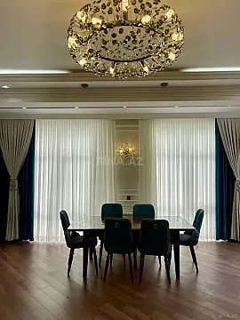 Kirayə verilir 3 otaqlı mənzil 137 m²