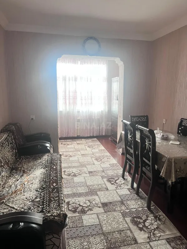 Satılır 2 otaqlı mənzil 60 m²
