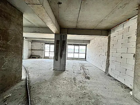 Satılır 3 otaqlı mənzil 125 m²
