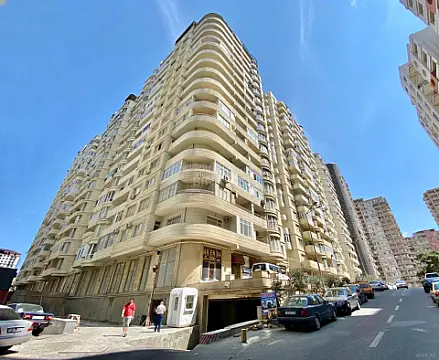 Kirayə verilir 3 otaqlı mənzil 70 m² — Bakı, 8-ci kilometr 3 otaq 70.00 m²