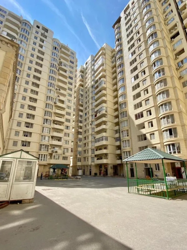 Kirayə verilir 3 otaqlı mənzil 70 m²