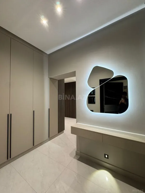 Satılır 3 otaqlı mənzil 100 m²