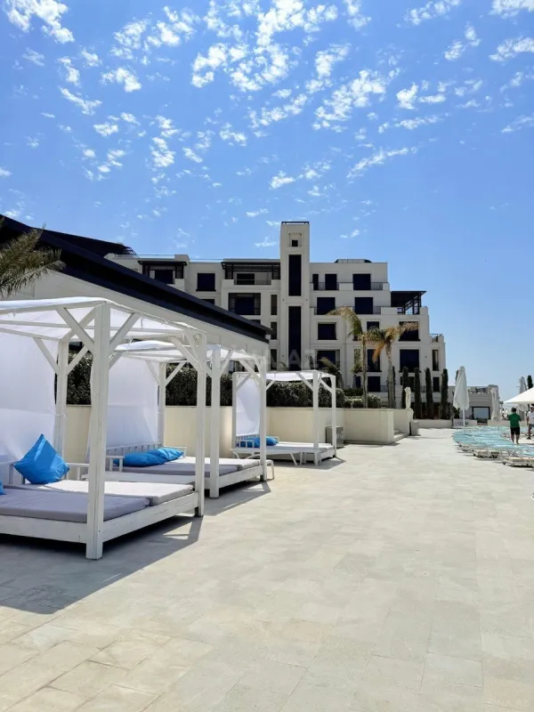 Satılır 2 otaqlı mənzil 78 m²