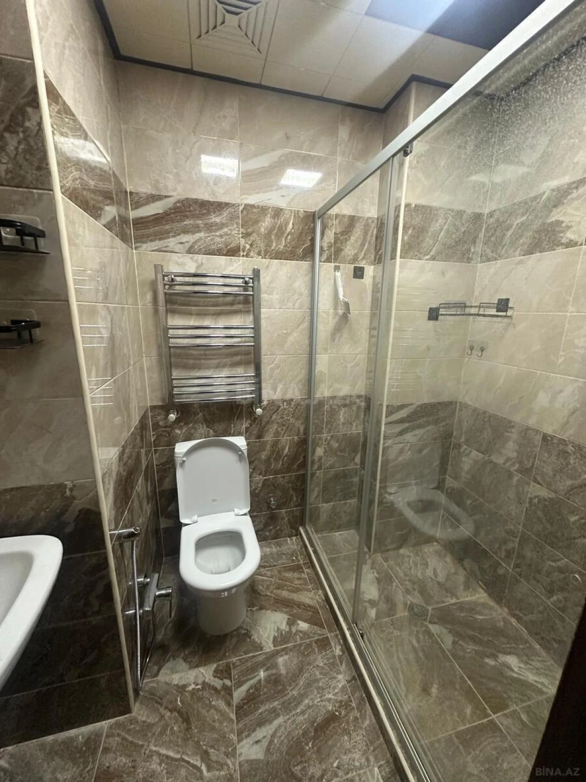 Kirayə verilir 2 otaqlı mənzil 55 m²