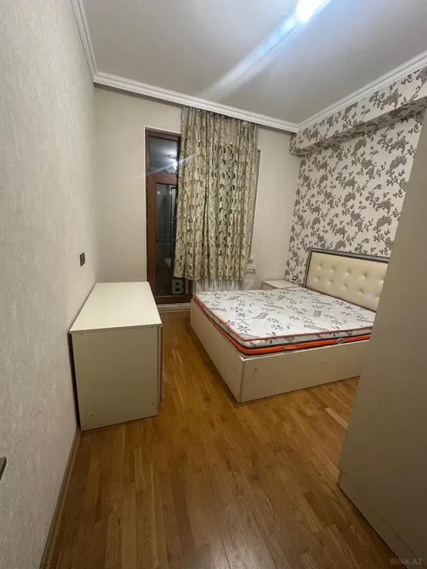 Kirayə verilir 2 otaqlı mənzil 55 m²