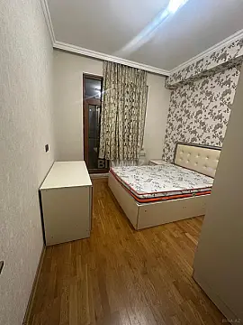 Kirayə verilir 2 otaqlı mənzil 55 m²