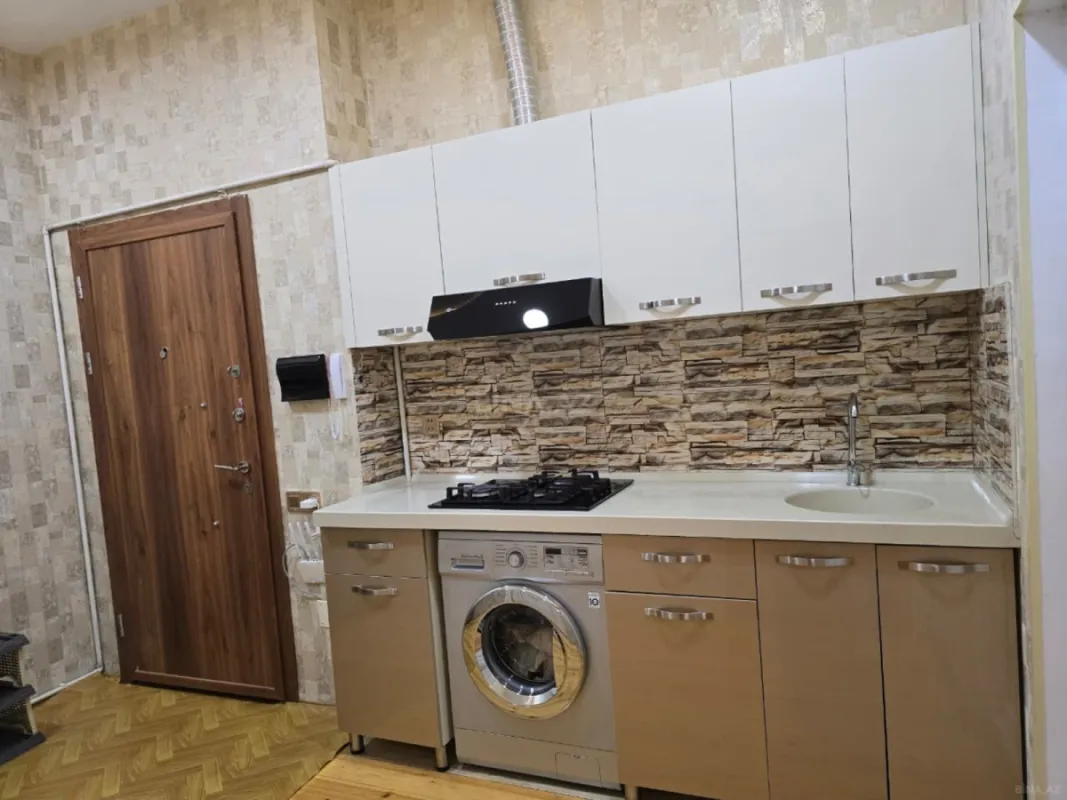 Kirayə verilir 2 otaqlı mənzil 55 m²